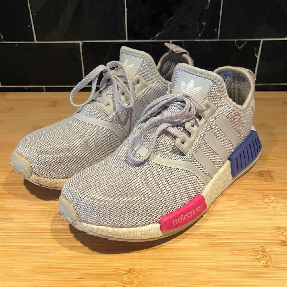 Adidas Originals NMD_R2 Running Walking Shoes Cushioned Comfort Casual Work - Picture 1 of 10